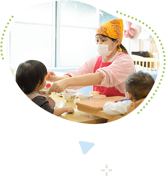 子育てと両立しながら働く職員